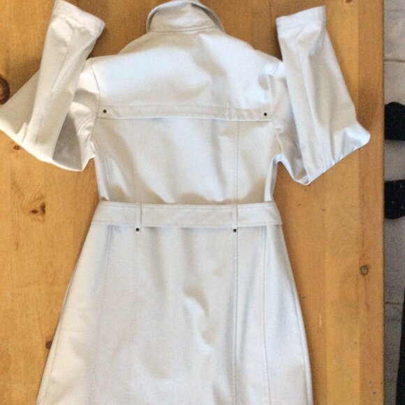 London Fog Classic Rain Trench Coat – Stone Ivory, Size M - Picture 2 of 6